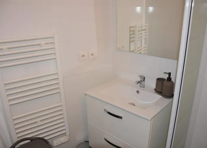 Apartamento 4 Pieces A - 20 Min De La *