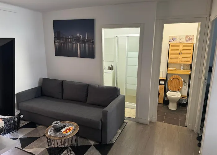 4 Pieces A - 20 Min De La Apartamento