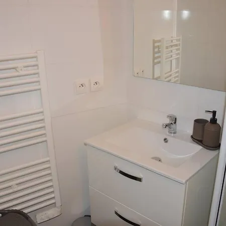 Διαμέρισμα 4 Pieces A - 20 Min De La *